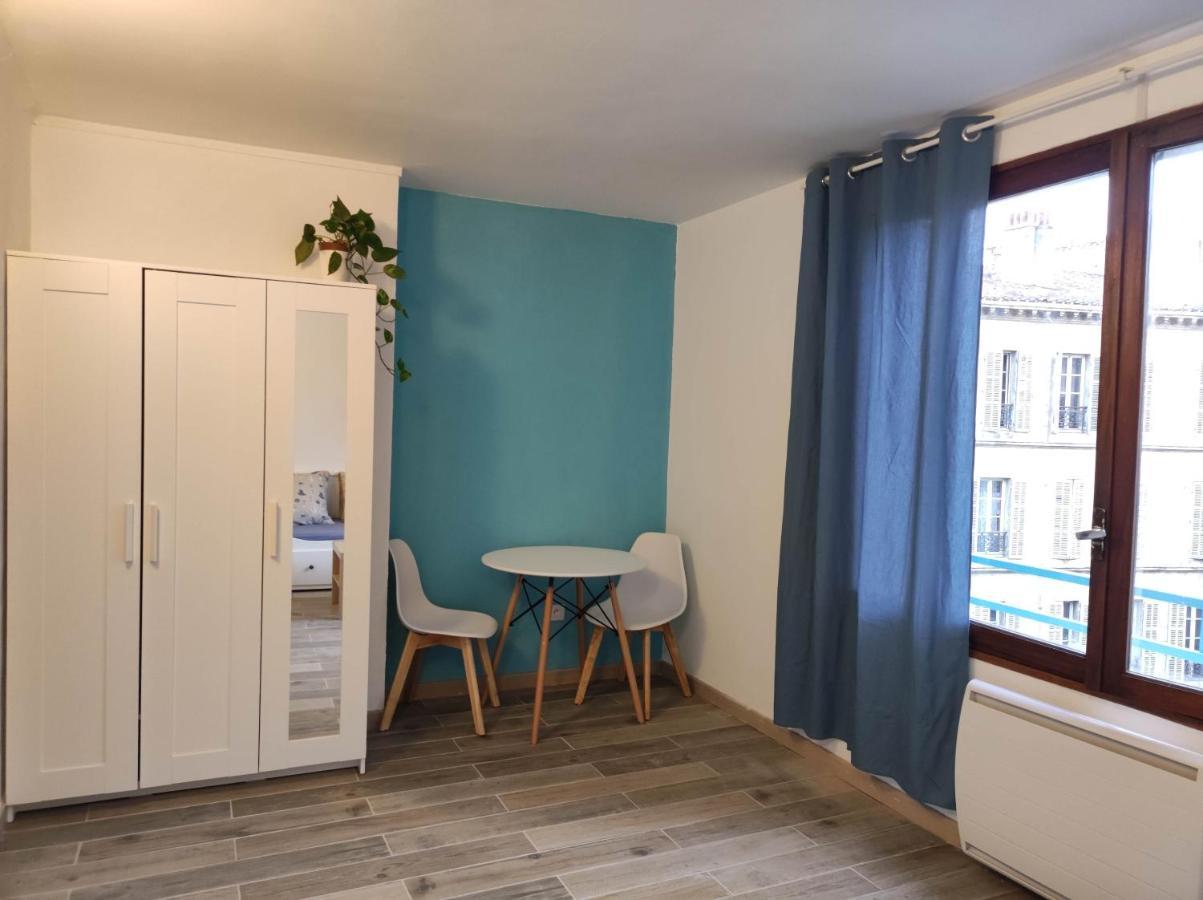 Studio Bleu En Face De La Gare 10Mn Au Vieux Port Lejlighed Marseille Eksteriør billede